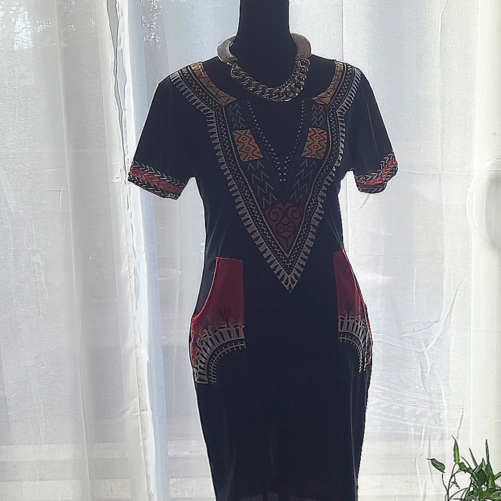 Black & Multicolored African Style Dress, Size 6